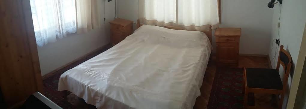 Guest Rooms Metaksinovi Chepelare Bagian luar foto